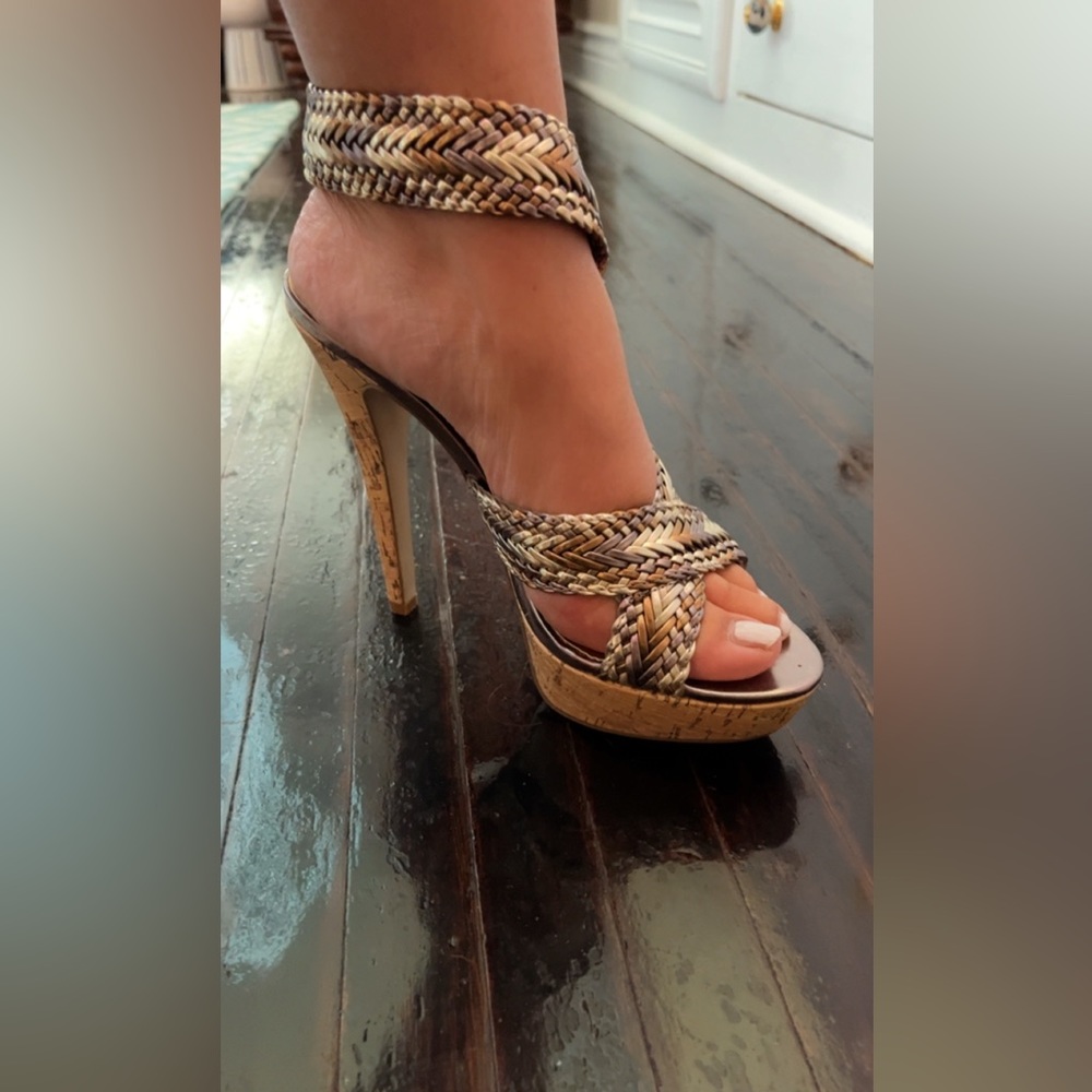 High heel sandals